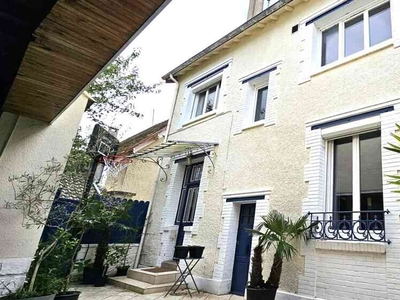 Vente maison 7 pièces 160 m² Misy-sur-Yonne (77130)