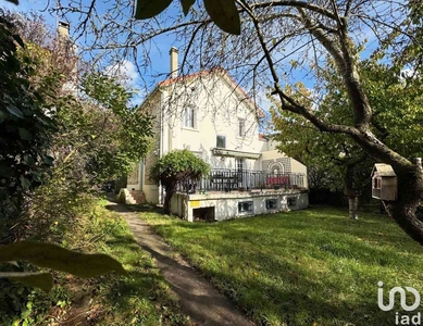 Vente maison 7 pièces 161 m² Saint-Maur-des-Fossés (94210)