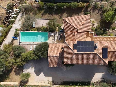 Vente maison 7 pièces 172 m² Bandol (83150)