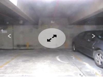 Parking/garage/box de 15 m² à Paris (75013)