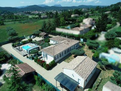 7 bedroom luxury Villa for sale in Le Val, French Riviera