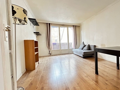 Appartement 3 pièces de 55 m² à Issy-les-Moulineaux (92130)