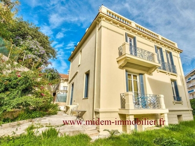10 room luxury Villa for sale in Nice, French Riviera