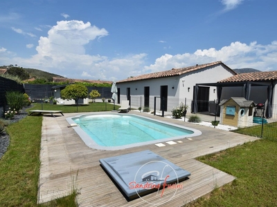 Villa de luxe de 4 pièces en vente Carros, Provence-Alpes-Côte d'Azur