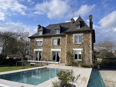 Villa de luxe de 9 pièces en vente Bourgbarré, France