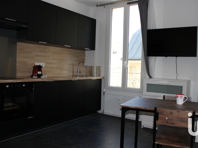 Appartement 2 pièces de 23 m² à Courbevoie (92400)