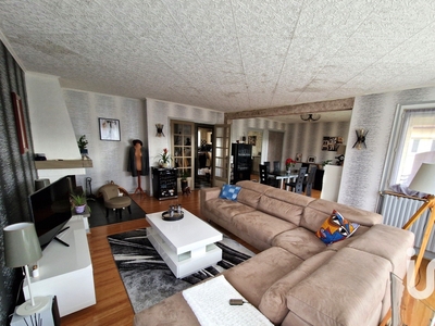 Appartement 5 pièces de 122 m² à Chelles (77500)