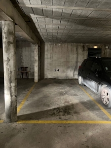 Garage-parking à Nantes