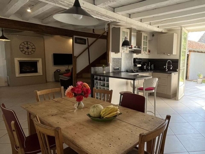 Vente maison 7 pièces 141 m² Ingré (45140)