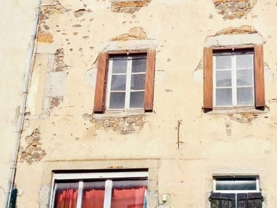 Vente maison 8 pièces 150 m² Saint-Georges-d'Aurac (43230)