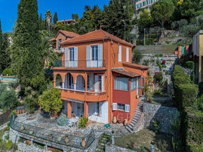 Villa de luxe de 10 pièces en vente Grasse, Provence-Alpes-Côte d'Azur