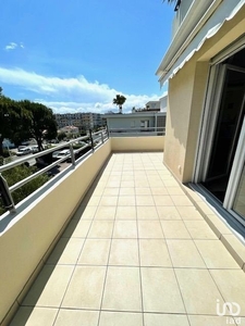 Appartement 3 pièces de 63 m² à Cagnes-sur-Mer (06800)