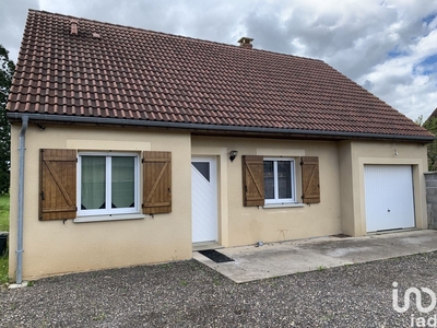 Maison 4 pièces de 75 m² à Arces-Dilo (89320)