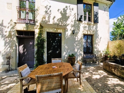 Vente maison 7 pièces 163 m² Châteaurenard (13160)