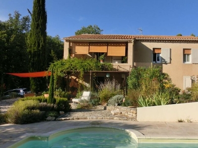 Vente maison 7 pièces 177 m² Saignon (84400)