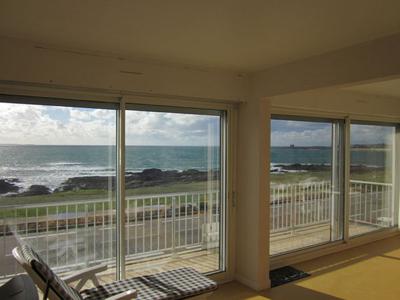Appartement lumineux avec vue panoramique sur l'océan