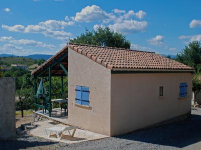 Olivier 2 - Gîte avec terrasse couverte et piscines à Joyeuse en Ardèche méridionale