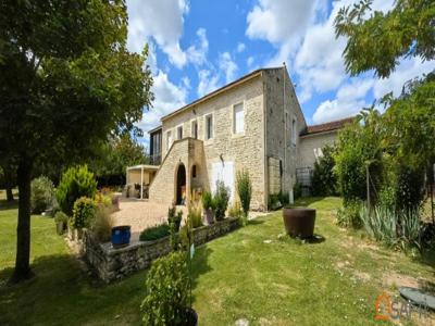 Maison à dire ANTEZANT-LA-CHAPELLE de 205m²