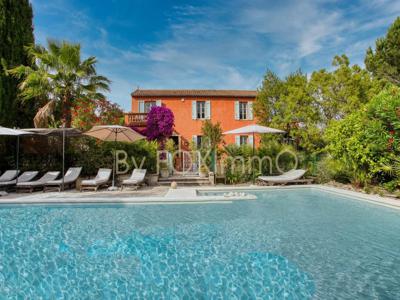 Maison de luxe 8 chambres en vente à Antibes, Provence-Alpes-Côte d'Azur