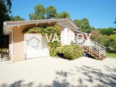 7 room luxury Villa for sale in Arcachon, France