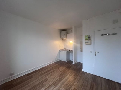 Location appartement 1 pièce 14.83 m²