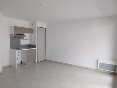 Location appartement 1 pièce 32.1 m²