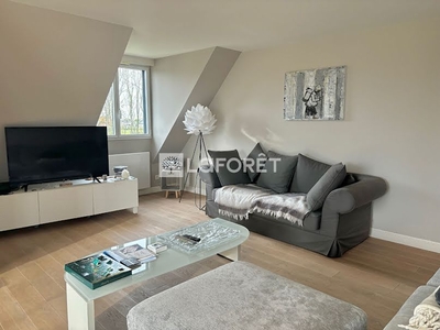 Location appartement 4 pièces 137 m²