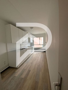 Location appartement 4 pièces 79.2 m²