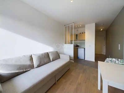 Location meublée appartement 1 pièce 20.92 m²