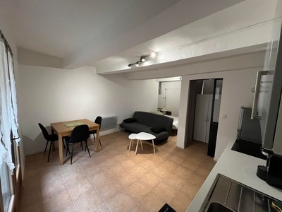 Location meublée appartement 1 pièce 27 m²