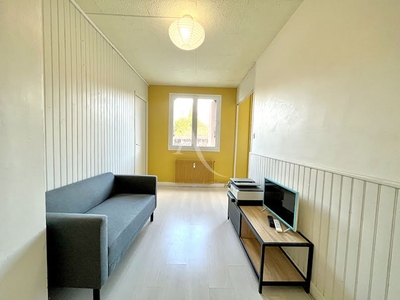Location meublée appartement 2 pièces 26.7 m²