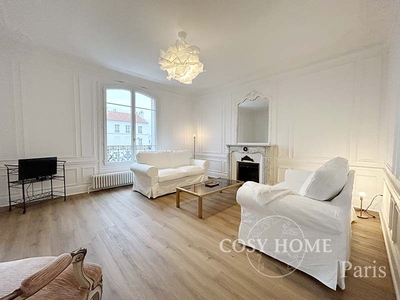 Location meublée appartement 5 pièces 113 m²