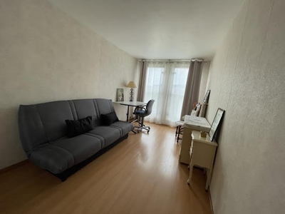 Location meublée chambre 1 pièce 13 m²