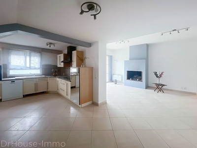 Vente appartement 5 pièces 104 m²