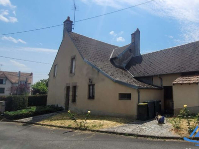 Vente maison 10 pièces 170 m² Châteaumeillant (18370)
