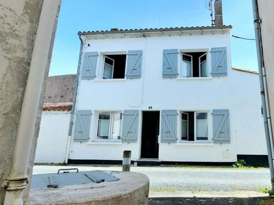Vente maison 3 pièces 57 m² Sainte-Marie-de-Ré (17740)
