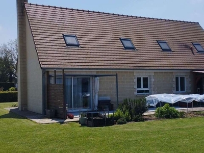 Vente maison 4 pièces 125 m² Mesnil-Saint-Nicaise (80190)
