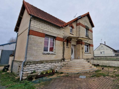 Vente maison 6 pièces 104 m² Soissons (02200)