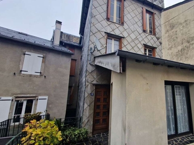 Vente maison 7 pièces 104 m² Lacaune (81230)