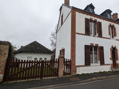 Vente maison 8 pièces 175 m² Chaumont-sur-Tharonne (41600)