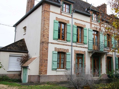 Vente maison 9 pièces 273 m² Courlon-sur-Yonne (89140)
